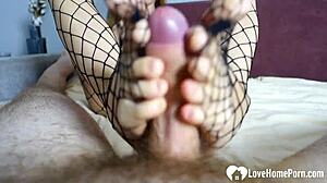 Babe From Pool Offers Fantastic Fuck