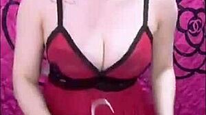 hot girl from viet nam teases in live stream session