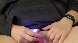 Sexy white bitch cheats with neighbor's vibrator play 😈