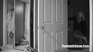 Layla Red's thick juicy booty gets redboned in ghetto scene