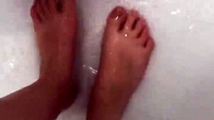 i take off my nylon... want to join?