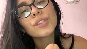 Rich guy wanks on cam. Intense solo session with luxurious vibes and steady strokes.