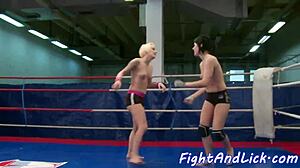 i saw wrestling lesbian pussylicked