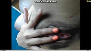 sexy latina camgirl using dildo to squirt on webcam