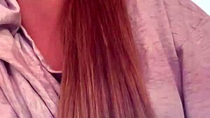 feeling hot at the gym i stripped my shirt staying in bra with my big tits and wet pussy dripping