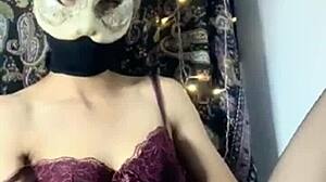 Siganjue asian lesbian masturbates wet pussy with vibrator, wearing sexy bra and crotchless stockings, so tempting, right?