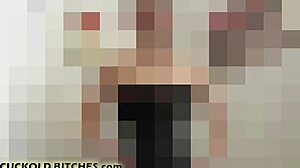 watch me jerk off the old neighbor