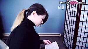 Hey, wanna dump your load in my mouth tonight?