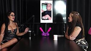 foi fazer um conte�do ficou de 4 e levou um murro na costela ent�o gostou e falou quem dava match ou n�o no jogo do tinder - francis simas sheer red