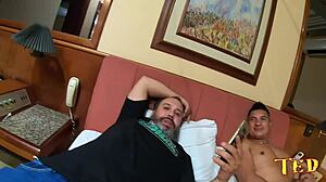 a pedido dos seguidores do instagram yasmin fontes conta como foi dar o rabo e fazer uma dupla penetra��o - ed junior