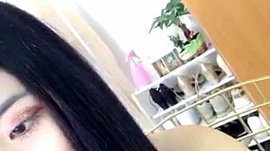 Hot girl performs oral on big cock in live stream