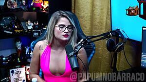 Bruna Carlos Walks to Ruan