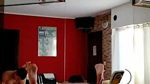 joven desconocido folla a mi mujer por dinero