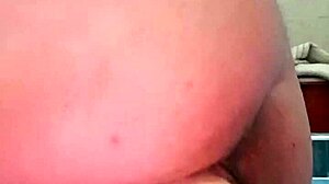 ¡Dildo en mi culo se abre como flor!