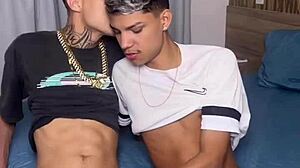 O Vizinho Fofoqueiro Que Cuidava Da Minha Vida Voltou a Cuidar e Eu Tive Que Fazer Ele Aprender a Lição Lavendo Surra de Pirocada No Cuzinho