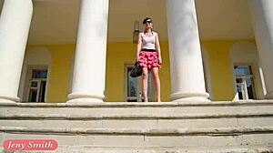 OMG! Jeny Smith Flashing Skirt in Public Again?!