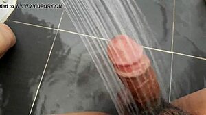 gay việt nam jerking off in bathroom