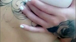 Fiquei uns dias ausente, sentiram saudades desse grelo