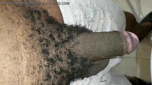 Exploring Arab desires in intimate moments