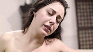 Fodendo o novinho gostoso