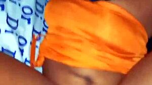 Hijab Milf Handles Black Cock! Oloshoboyfriend Gives Intense First-Time Feeling!