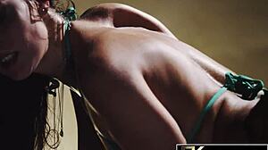 Katy Rose sucks and fucks the pool guy in her bikini 😏