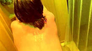 Busted Her Pussy Open - Amateur Throws That Ass Back On Dick So Good Shower With Creampie