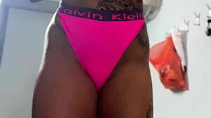 I hunt treasure in garage, get homemade anal doggystyle