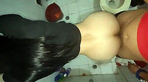 Wow, the new employee at work bends over for deepthroat and doggystyle!