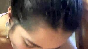 Linda Garota Peituda Debora Prado Fazendo Boquete Profundo Antes Montar No Pau Para Cavalgar