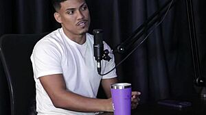 Saiu em página de fofoca foi difícil começar no conteúdo gay homem aguenta sexo anal e fez gang com Andressa Urach - Fabricio Nunes watch on Sheer Red