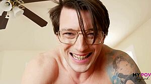 Morning bedroom fun with Celtic Iron from my POV boyfriend in virtual sex