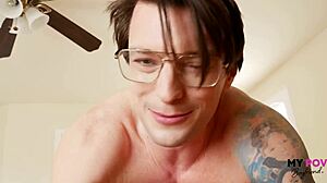 Morning bedroom fun with Celtic Iron from my POV boyfriend in virtual sex