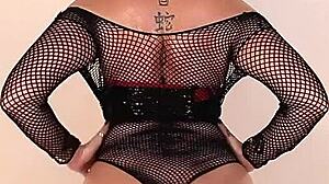 sara jay oiled up sucking cock for facial