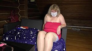 Mature Housewife Shows Stockings Legs!
