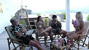 Heyy, check Casal Kobra on Bora Cast with Bruna Carlos, so hot! 🔥