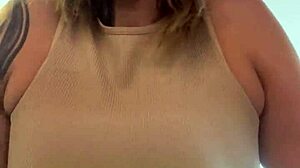 Gym Workout in Times Square Turns Heads