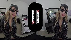 Vr Cosplay Sex with Hot Catwoman Carmen Caliente Riding Shaved Pussy in Costume Cowgirl Blowjob