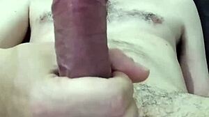 Watch this 10 min close-up masturbation by Andr� from Sorocaba SP