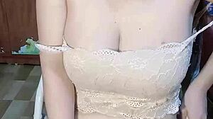 Yo, check this glassed Vietnamese girl getting herself off