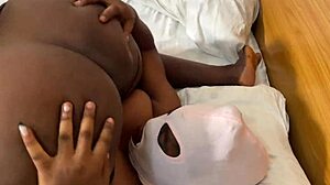 i love thick african ebony lesbians backstage