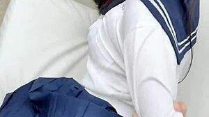 Amateur Tiktoker Girl Cute Petite 18+ But Horny Asian Cunilingus Pussy Lick