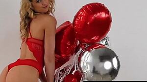 All Natural Amateur Babe STRIPPING LIKE A PRO! Hot Body Revealed!