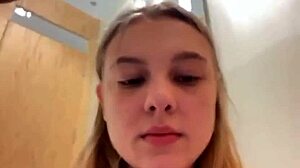 First time public masturbation caught in close-up view