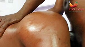 继兄干嘛秀鸡巴？现在我想让你操我湿屄！