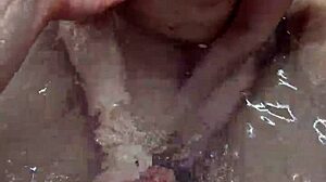Bath Handjob Turns Into Steamy Underwater Cumshot With Sexy Couple