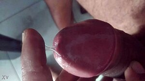 Horny holiday masturbation leads to wanting to fuck an ass