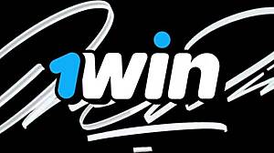 Latina SWINGERS do LIVE and SUCK SMALL COCK