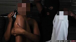 Ebony Teen Spreads Her Pussy Wide!