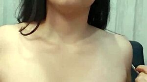 colombian latina hera shows off her big ass and tits